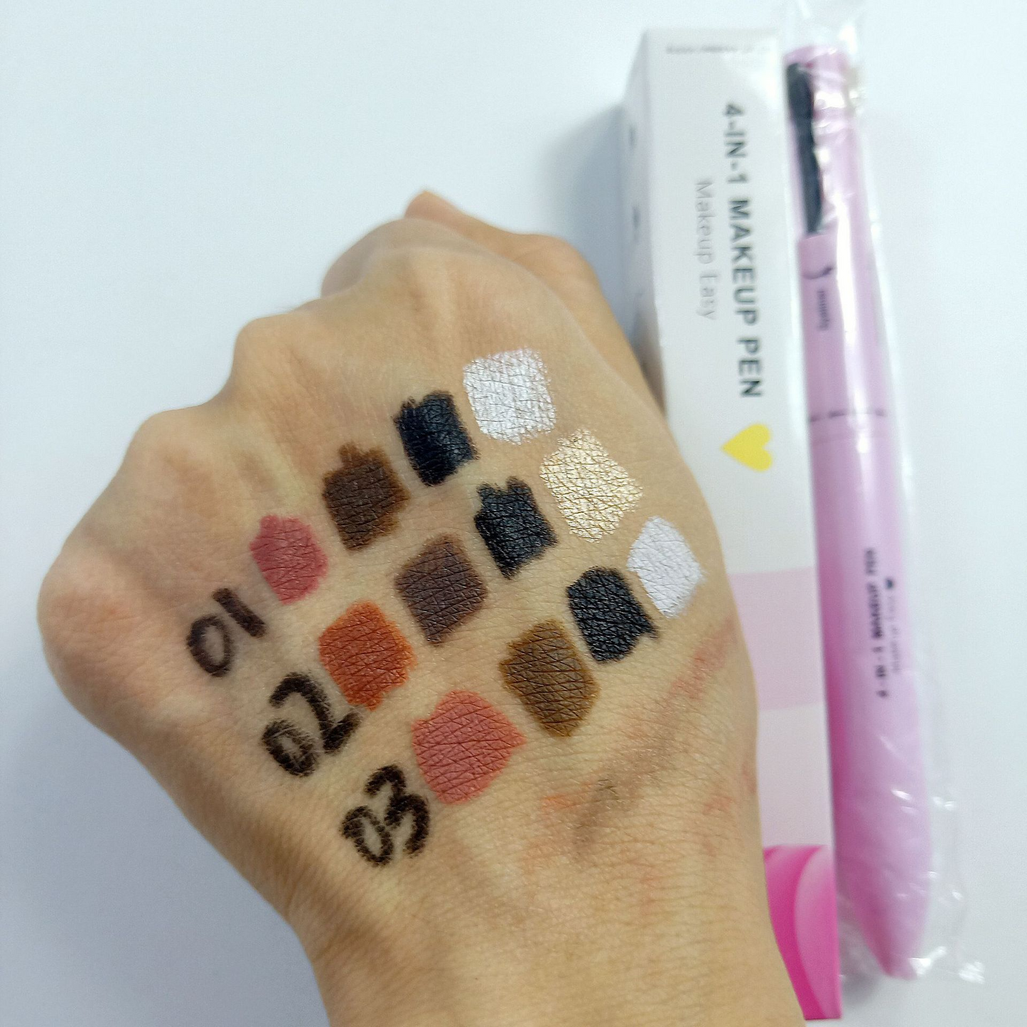 4-in-1 Makeup Pen