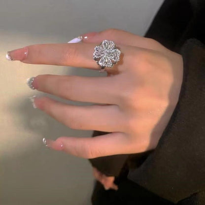 Rotating Flower Ring